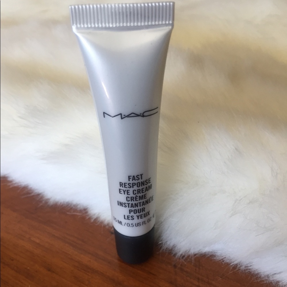MAC Fast Response Eye Cream